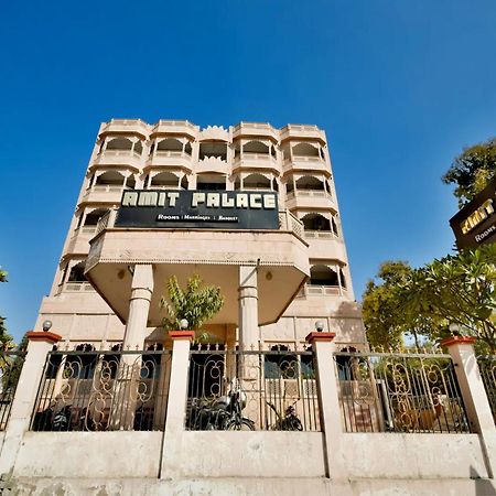 Capital O Amit Palace Bhilwara Exterior foto